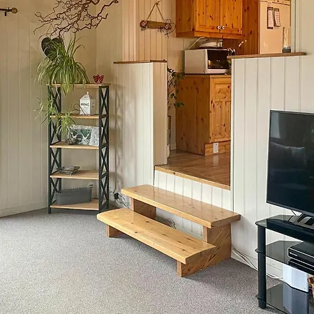 Gorgeous In With Kitchen Holiday home *