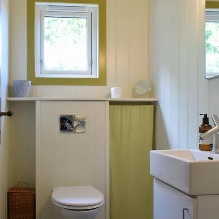 Gorgeous In With Kitchen Vakantiehuis